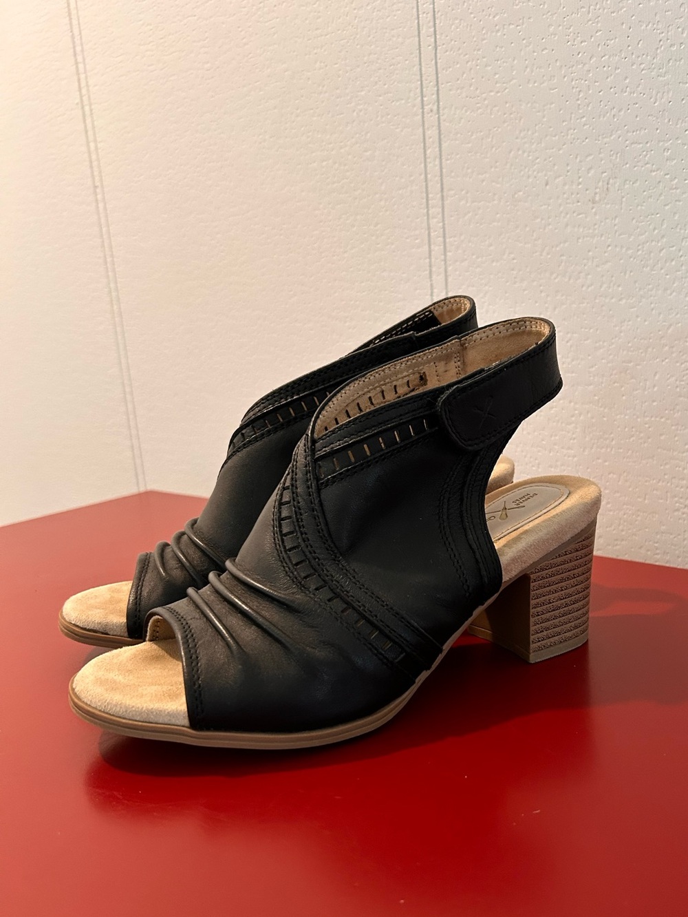 Denver Hayes Size 7 Black Leather Open-Toe Slingback Mules/Sandals - Picture 2 of 7
